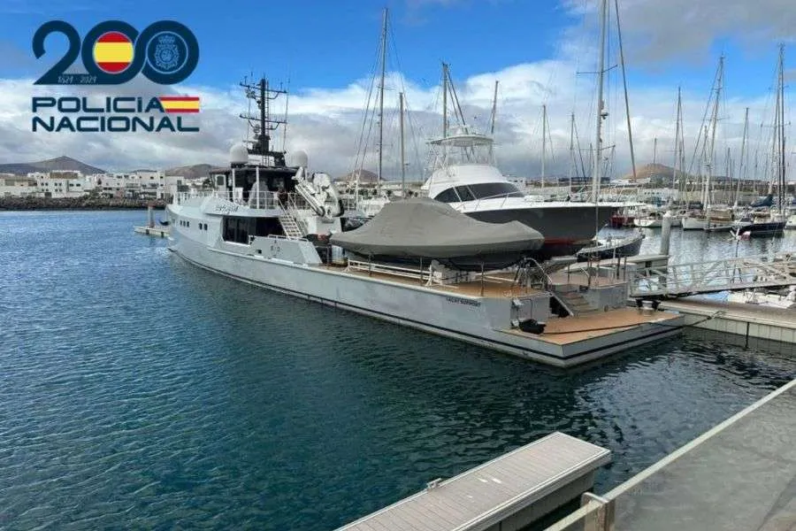 KRADZIEŻ NA JACHCIE I ZMIANY W PORCIE