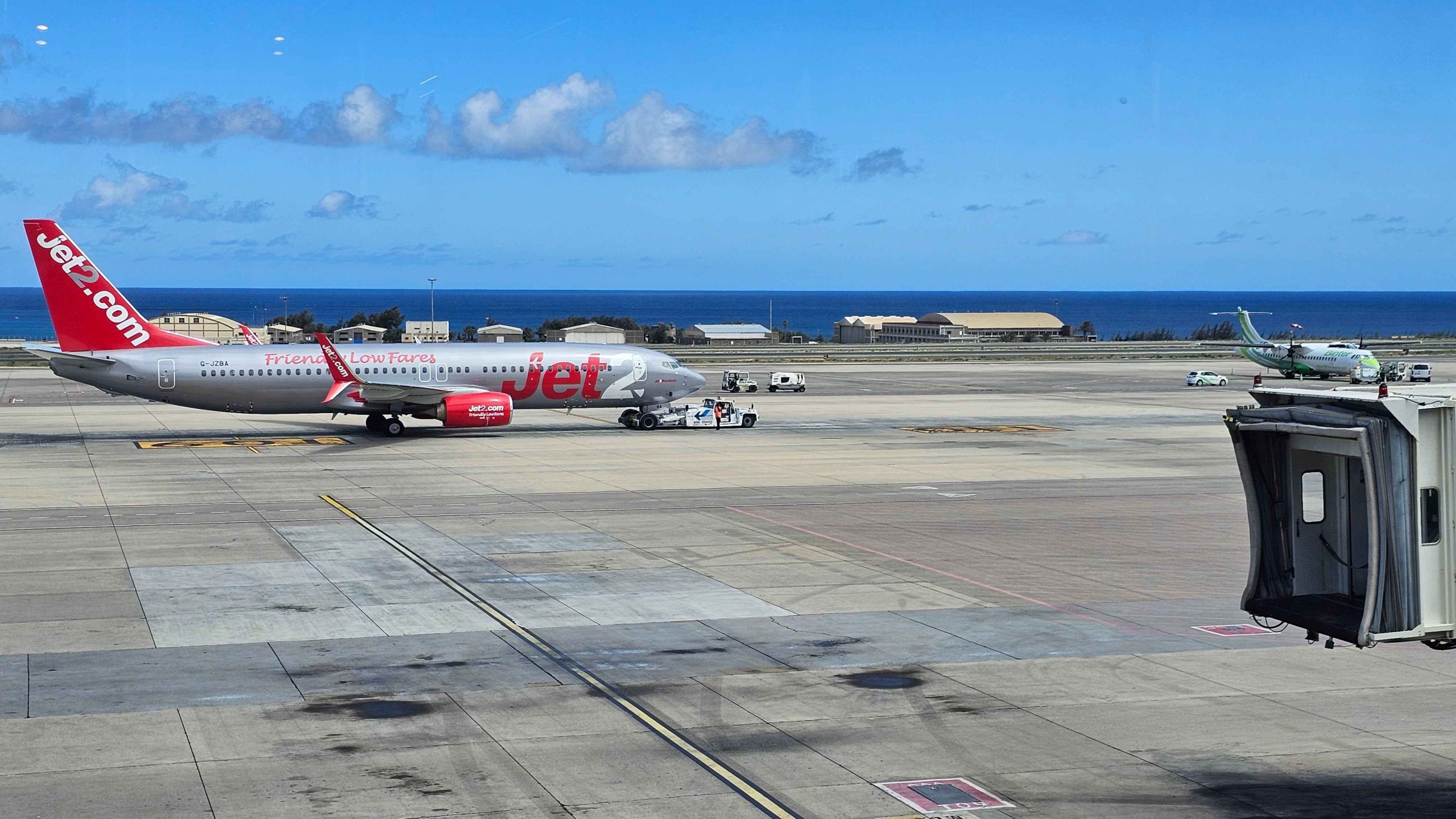 DOSTALI DOŻYWOTNI ZAKAZ PODRÓŻY SAMOLOTAMI JET2