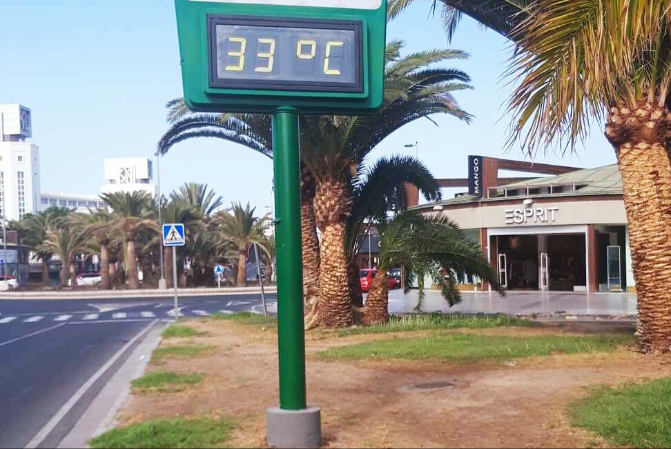 UPAŁY NIEMAL JAK LATEM NA KANARACH