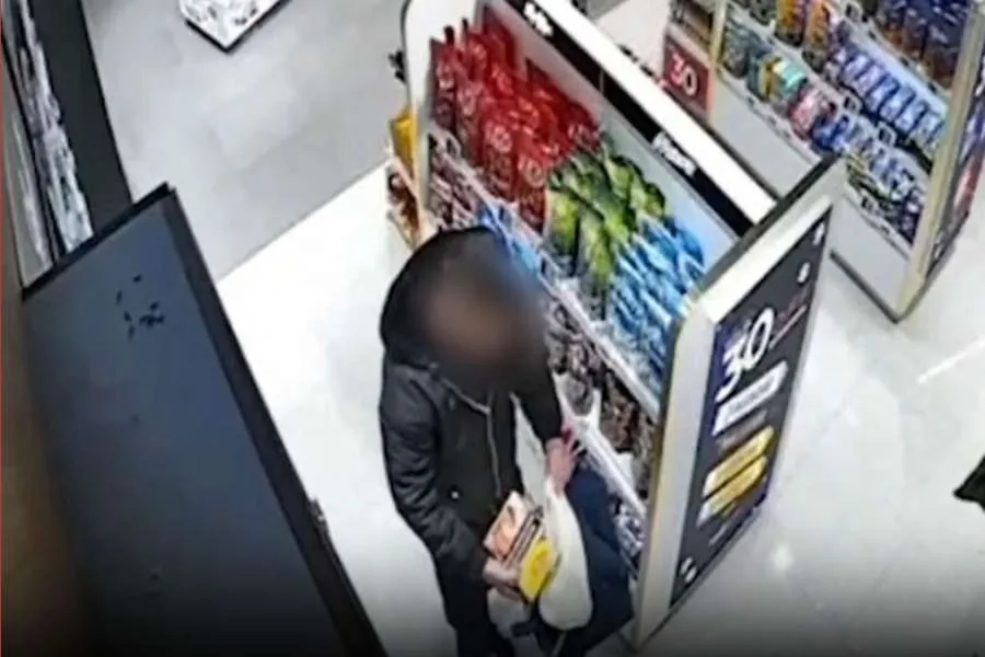 OKRADALI SKLEPY NA EUROPEJSKICH LOTNISKACH (VIDEO)