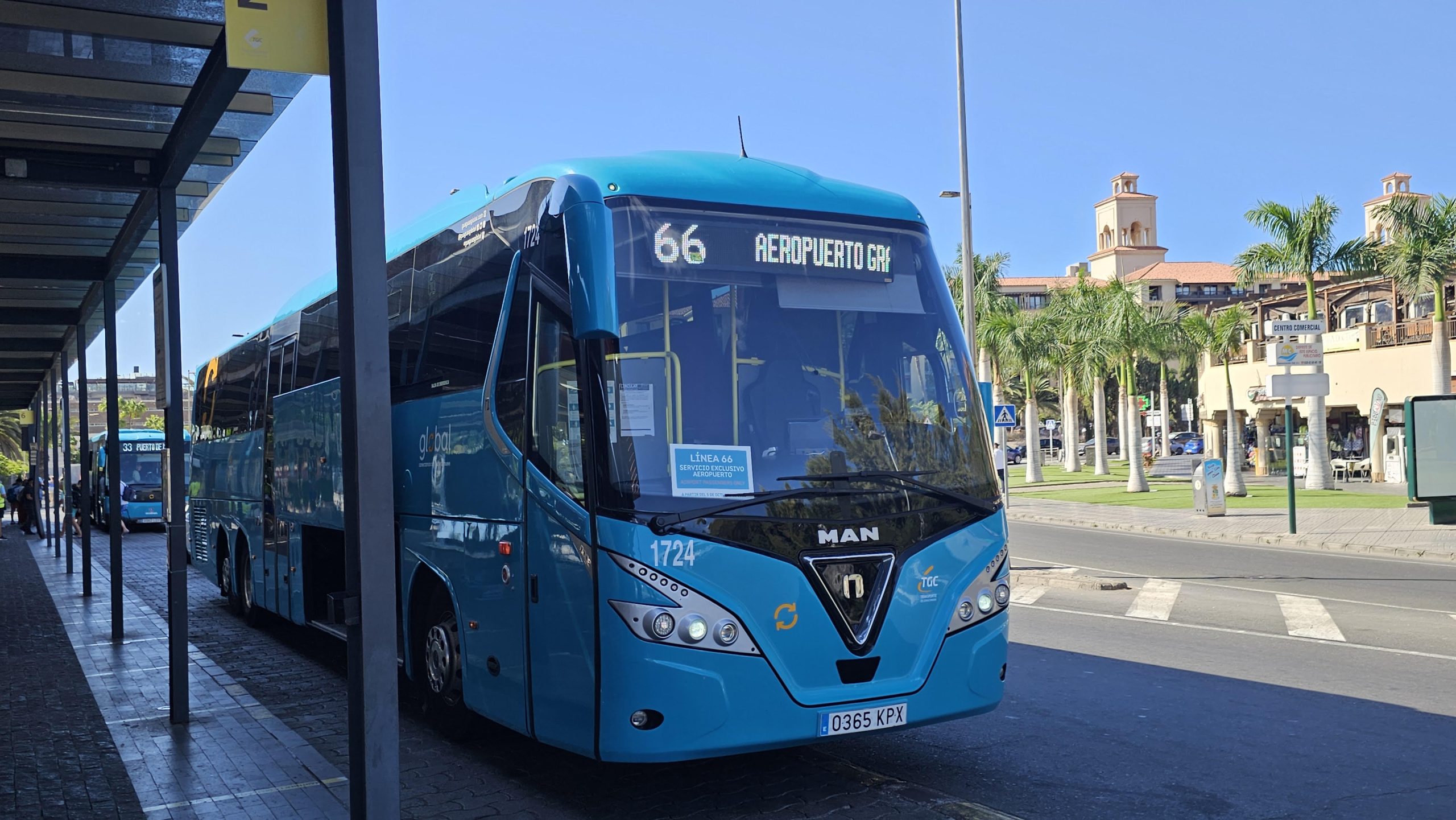 SZYBSZY AUTOBUS NA LOTNISKO