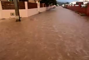 ZALANE ULICE I KONIEC ALERTU POGODOWEGO (VIDEO)